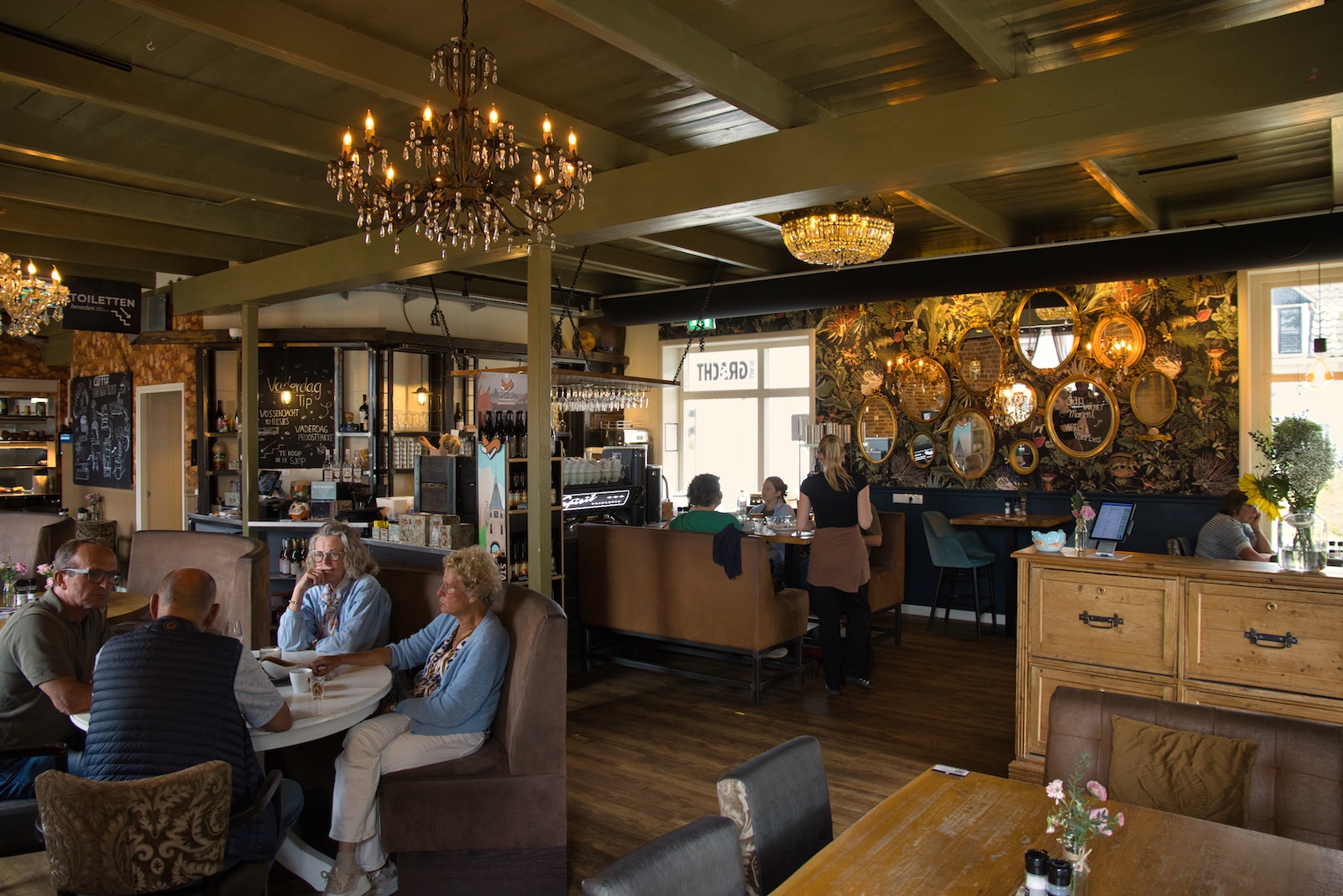 Interieur Brasserie Aan de Gracht in Elburg