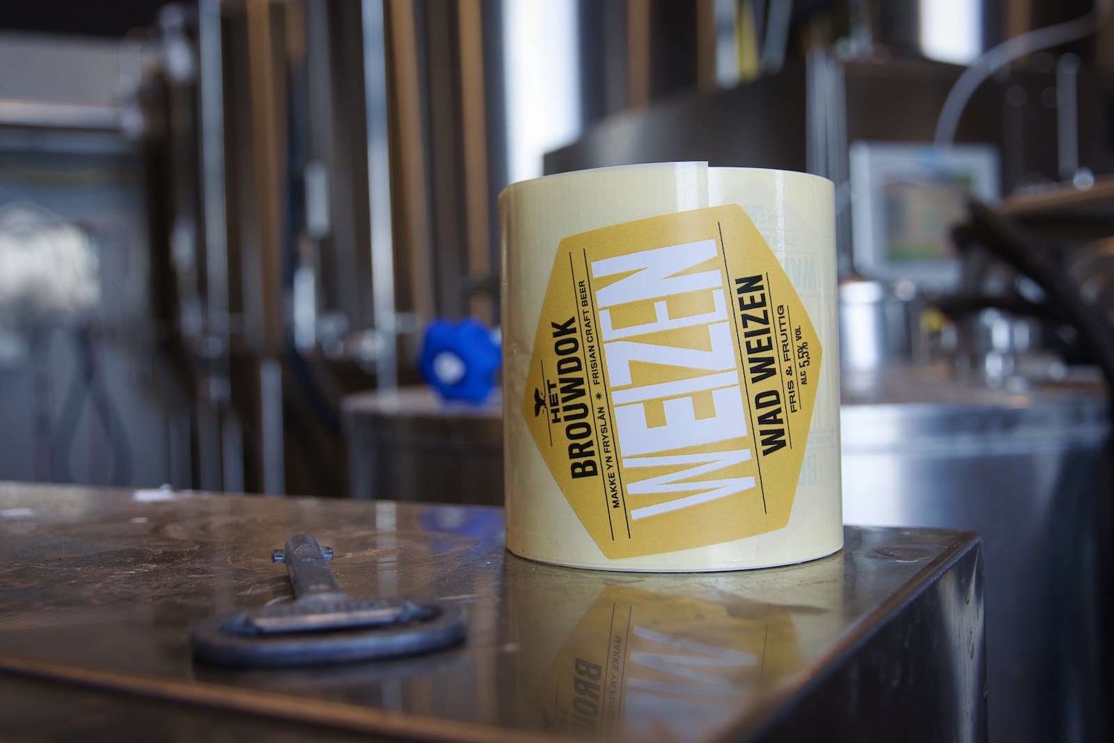 Wad Weizen bier etiketten van brouwerij Het Brouwdok