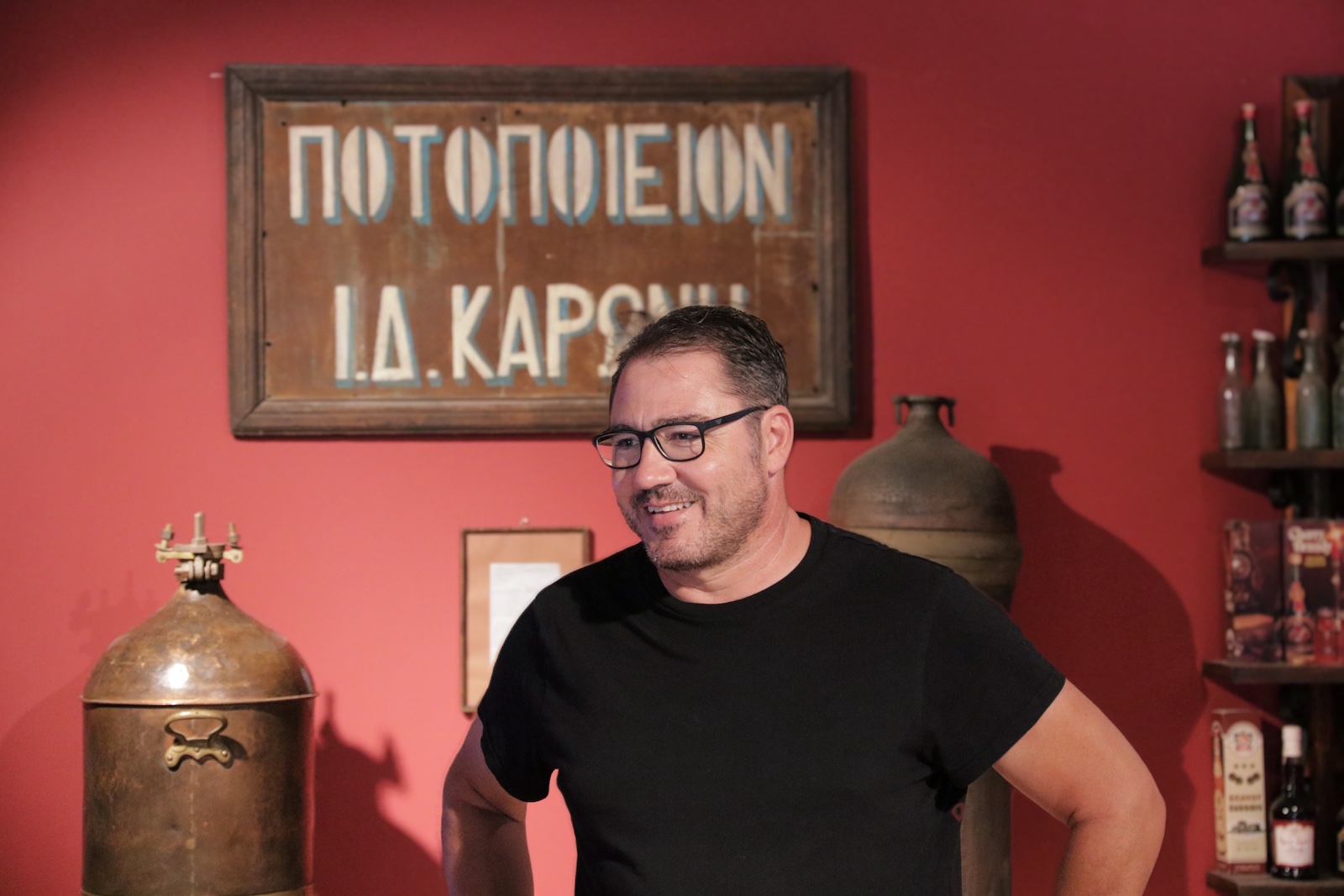 Yiannis Karonis, vijfde generatie distilleerder