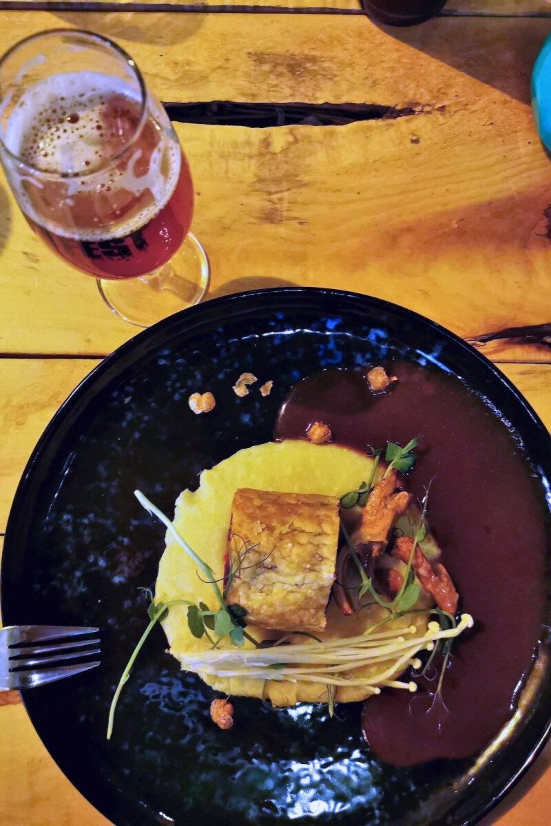 Beet Wellington beer food pairing at BRACK Breda
