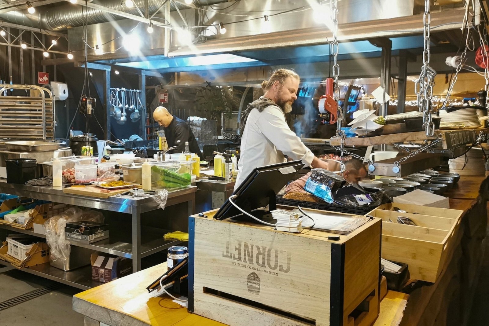 Kitchen action at beer and food pairing event at BRACK Breda