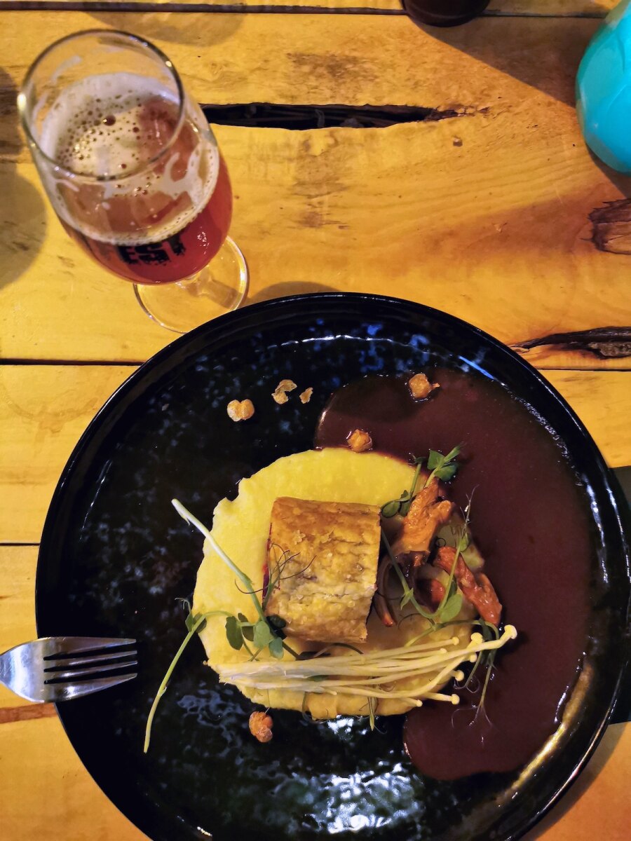 Beet Wellington beer food pairing at BRACK Breda