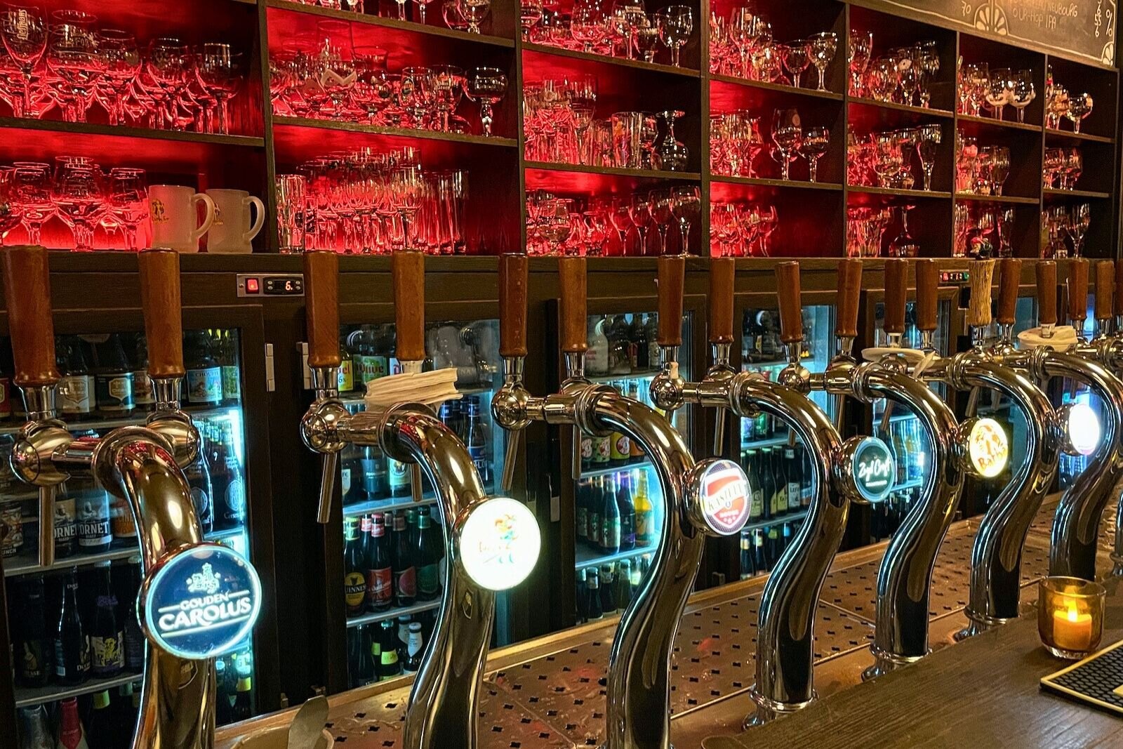 Plenty of beers to choose from at De Gouverneur beer tavern