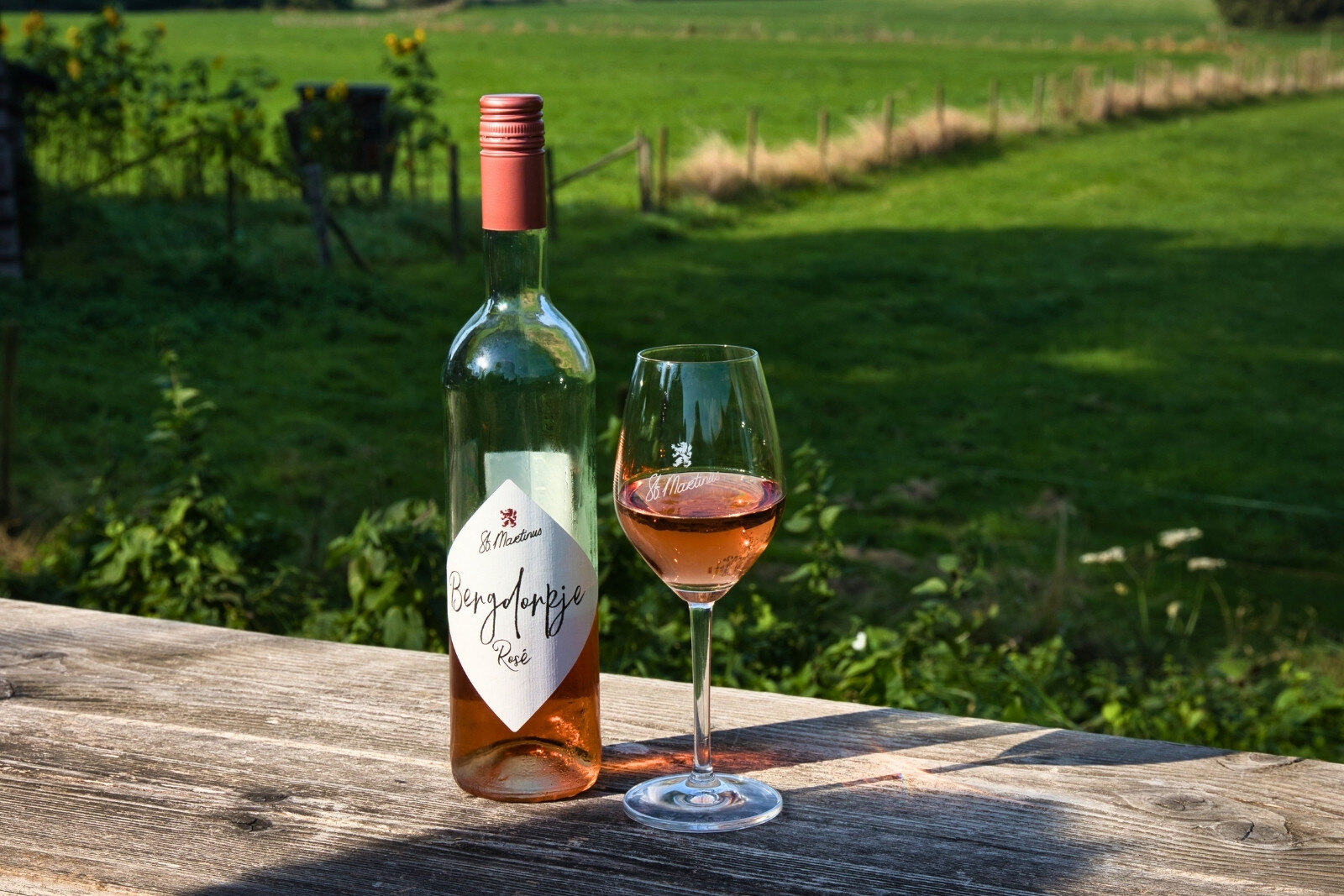 St. Martinus Bergdorpje rosé wine