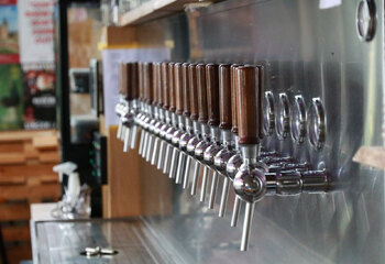 Taproom Utrecht craft brewery Brouwerij Maximus