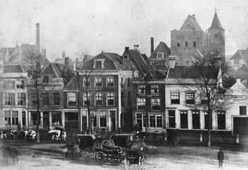 Zicht op Stadskasteel Oudaen vanaf het Vredenburg in de 19e eeuw