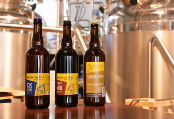 Large 75cl bottles of Stadsbrouwerij Middelburg Hosternokke beers