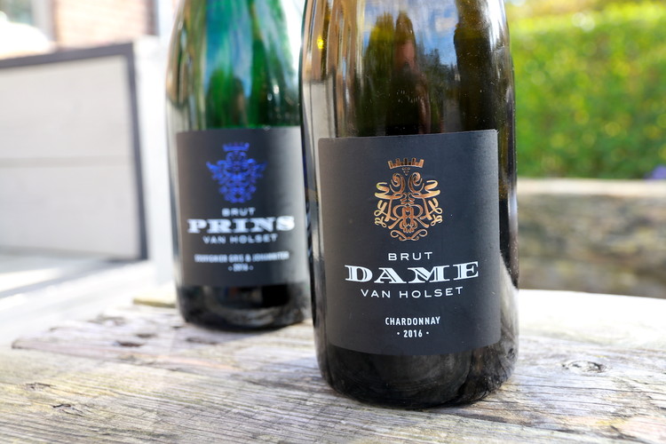 Traditional Method sparkling wines of Domein Holset